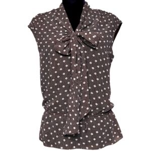 Studio M Sleeveless V-neck Cinched Waist Bow Detail Polka-dot Blouse Size Small